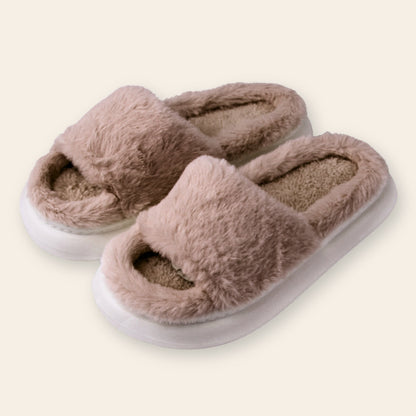 SnowDream - Warm and Stylish Fur Slippers