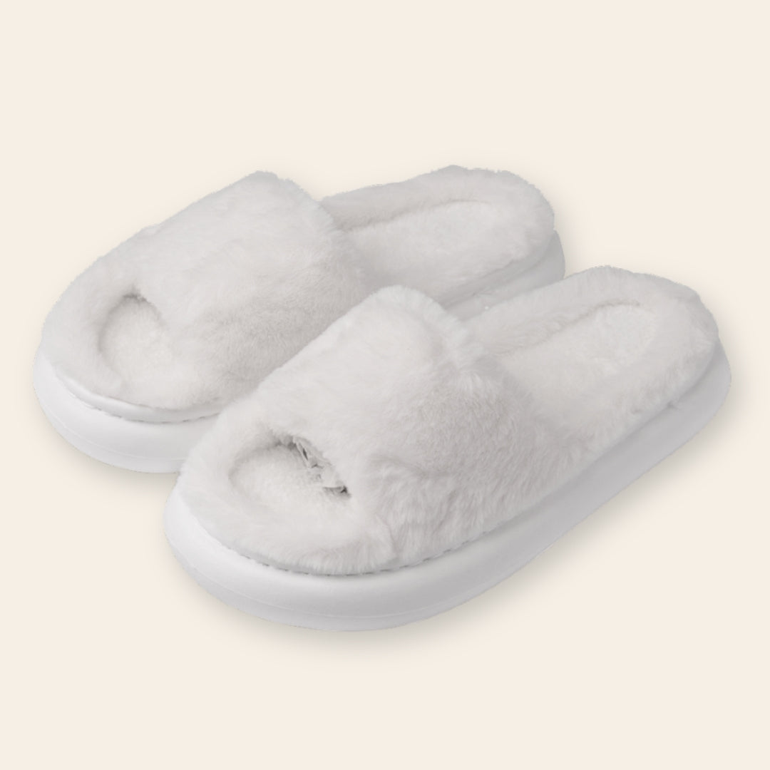 SnowDream - Warm and Stylish Fur Slippers