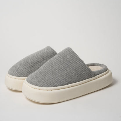 WarmCloud - Cozy Plush Slippers