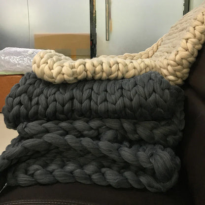 WarmNest - Handmade Chunky Knitted Blanket