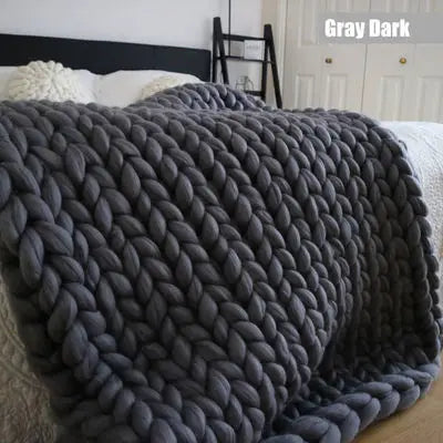 WarmNest - Handmade Chunky Knitted Blanket