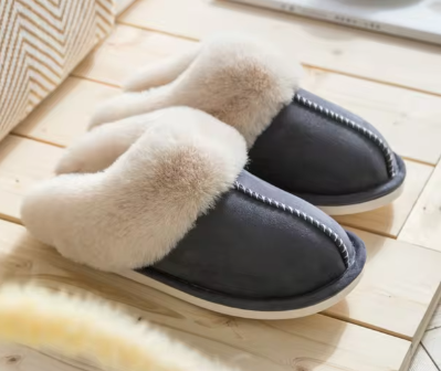 CozyNest - Luxurious Fluffy Winter Slippers