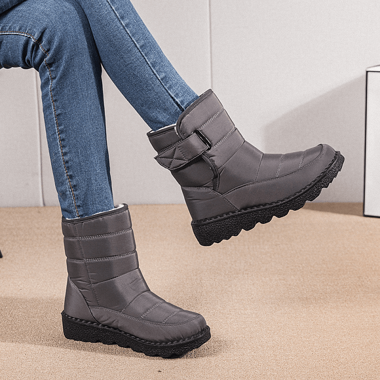 FrostShield - Non-Slip Winter Boots for Women